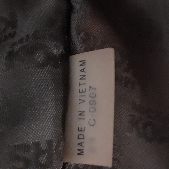 Michael Kors Pebble Leather Shoulder Bag - Picture 7 of 10